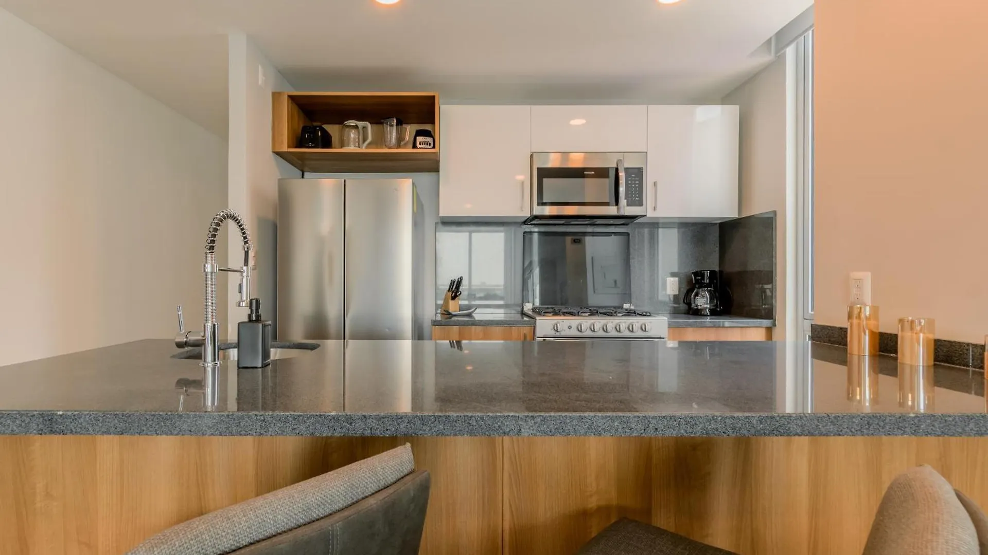 Ehden Vacation Suites Puerto Cancun Apartment