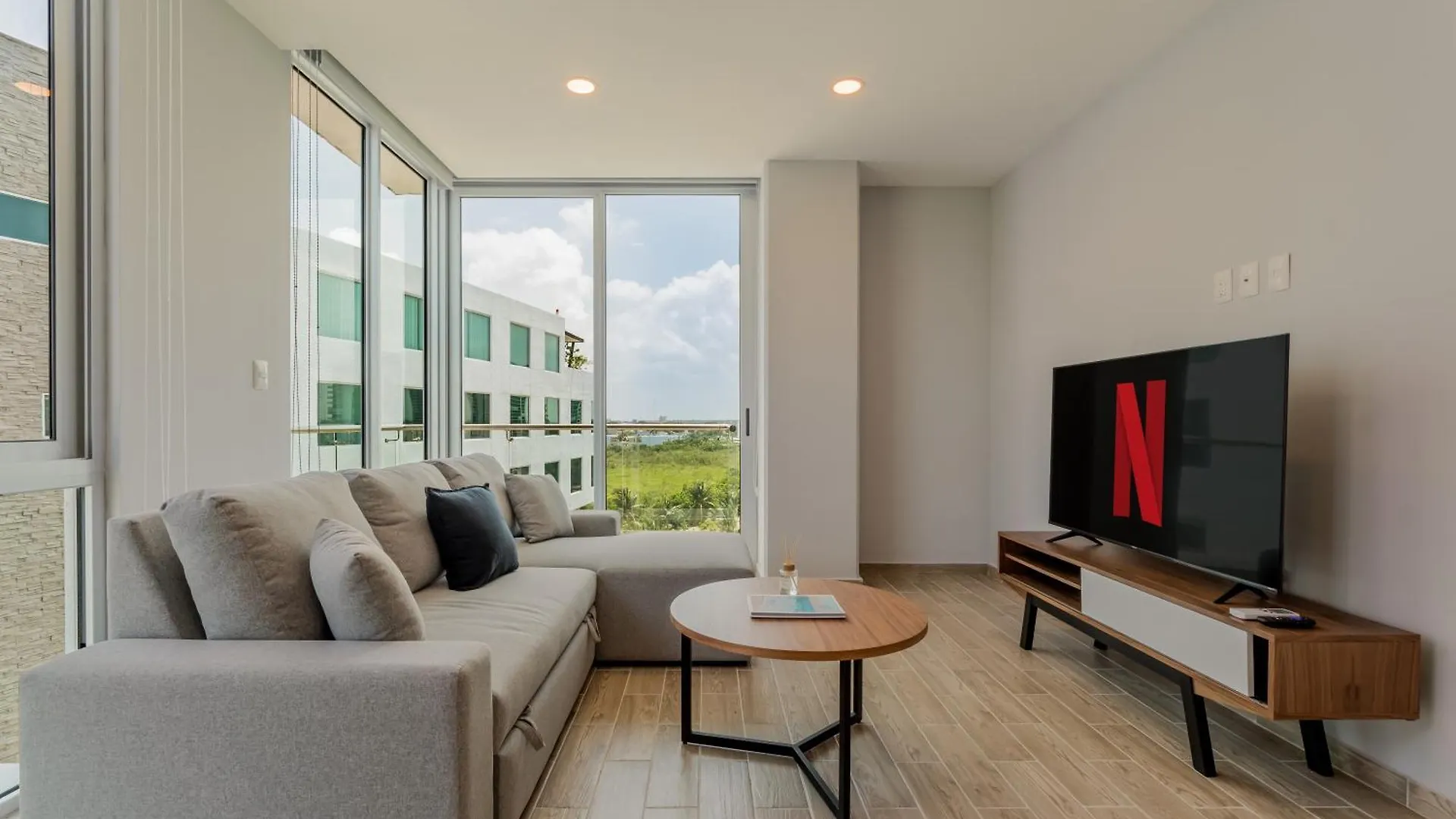 Ehden Vacation Suites Puerto Cancun