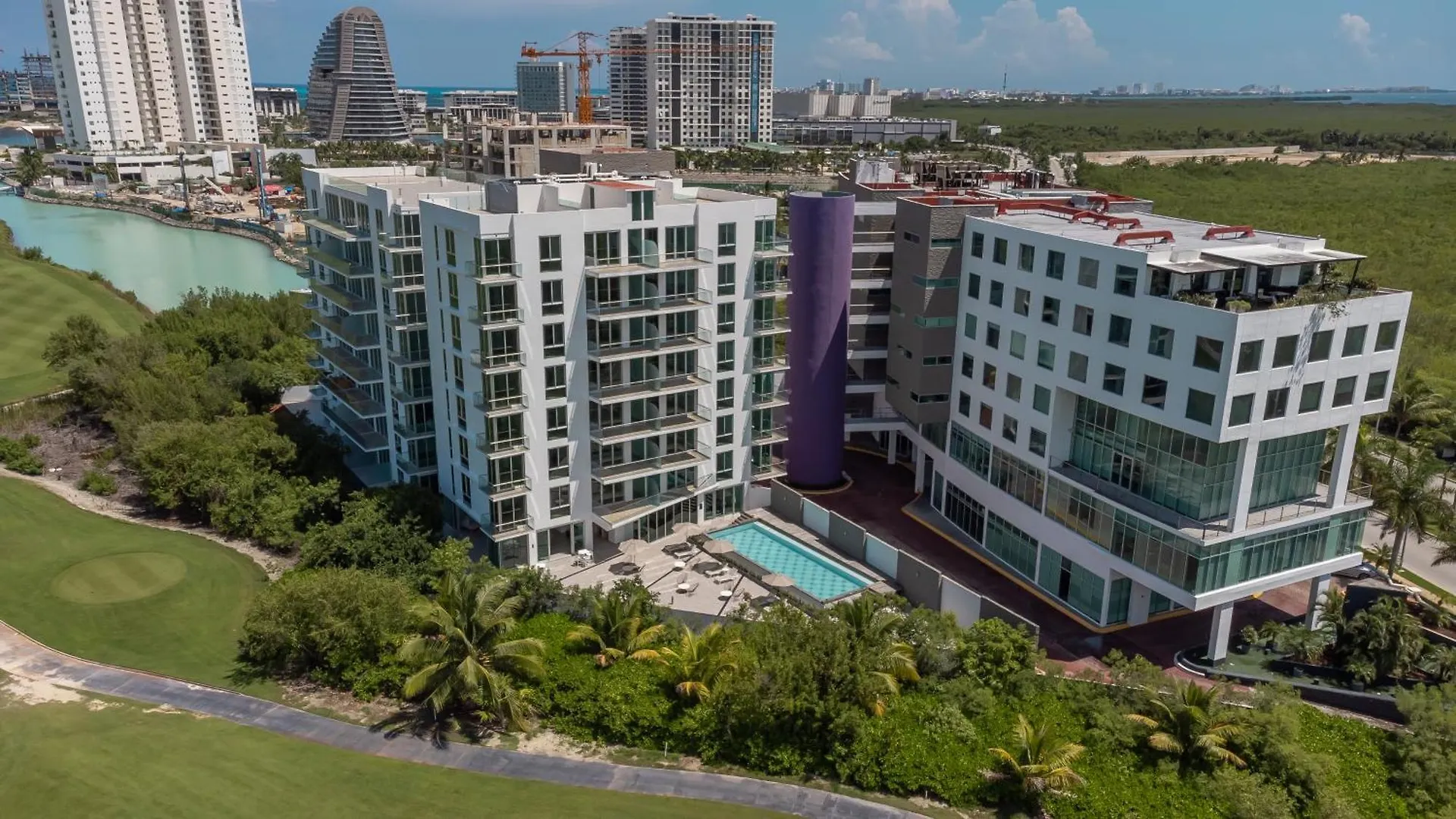 Ehden Vacation Suites Puerto Cancun