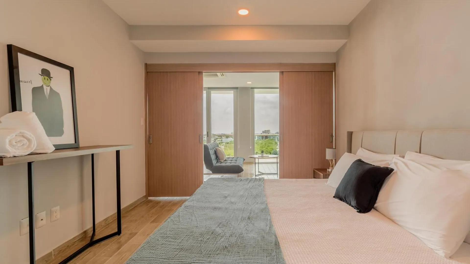 Ehden Vacation Suites Puerto Cancun Apartment