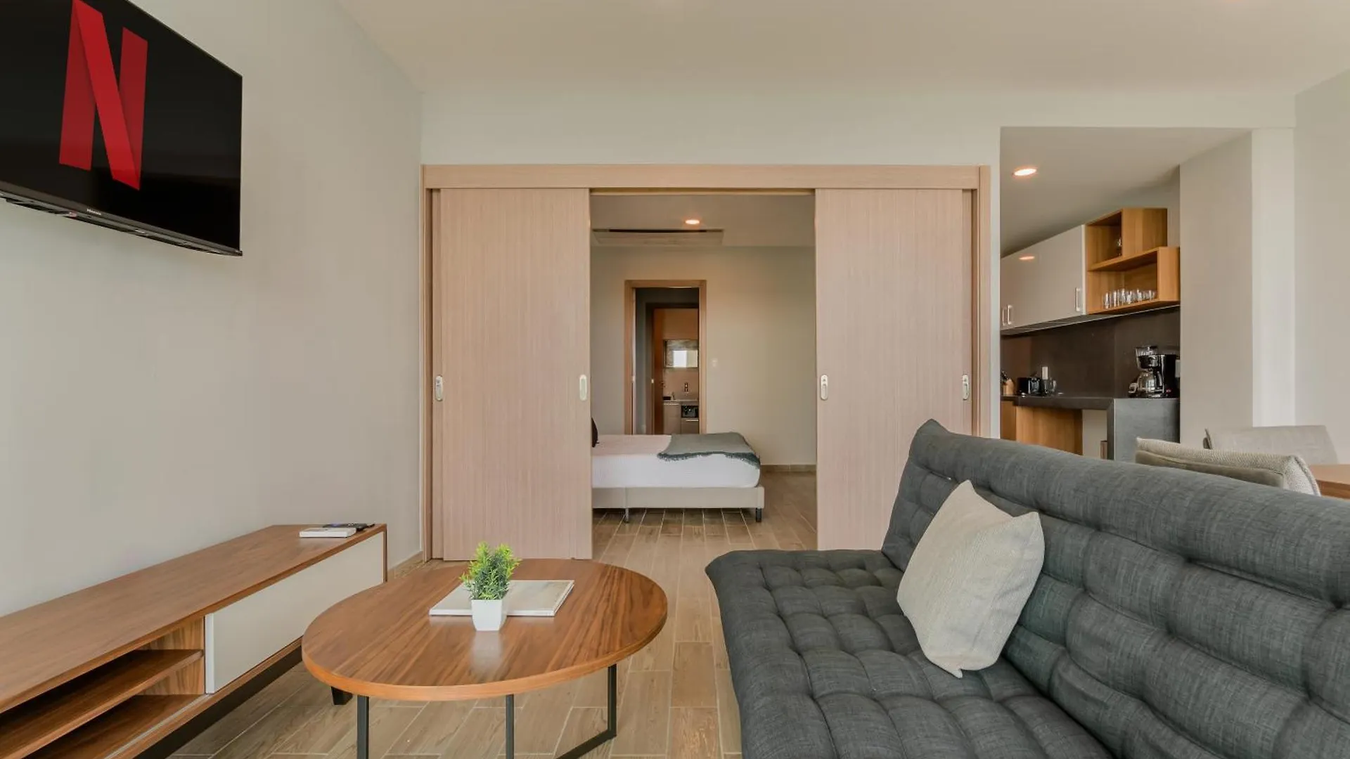 Ehden Vacation Suites Puerto Cancun