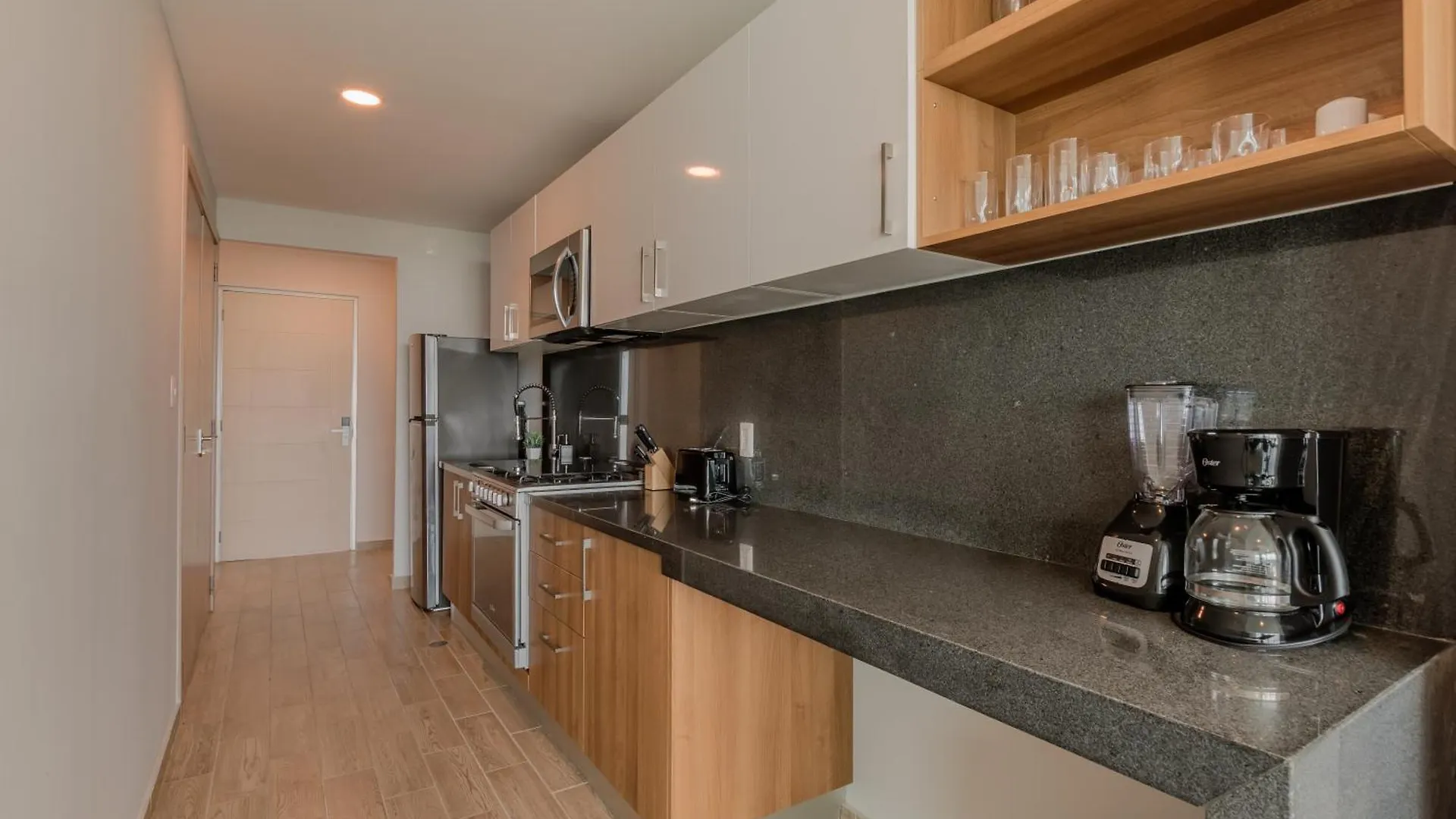 Ehden Vacation Suites Puerto Cancun Apartment
