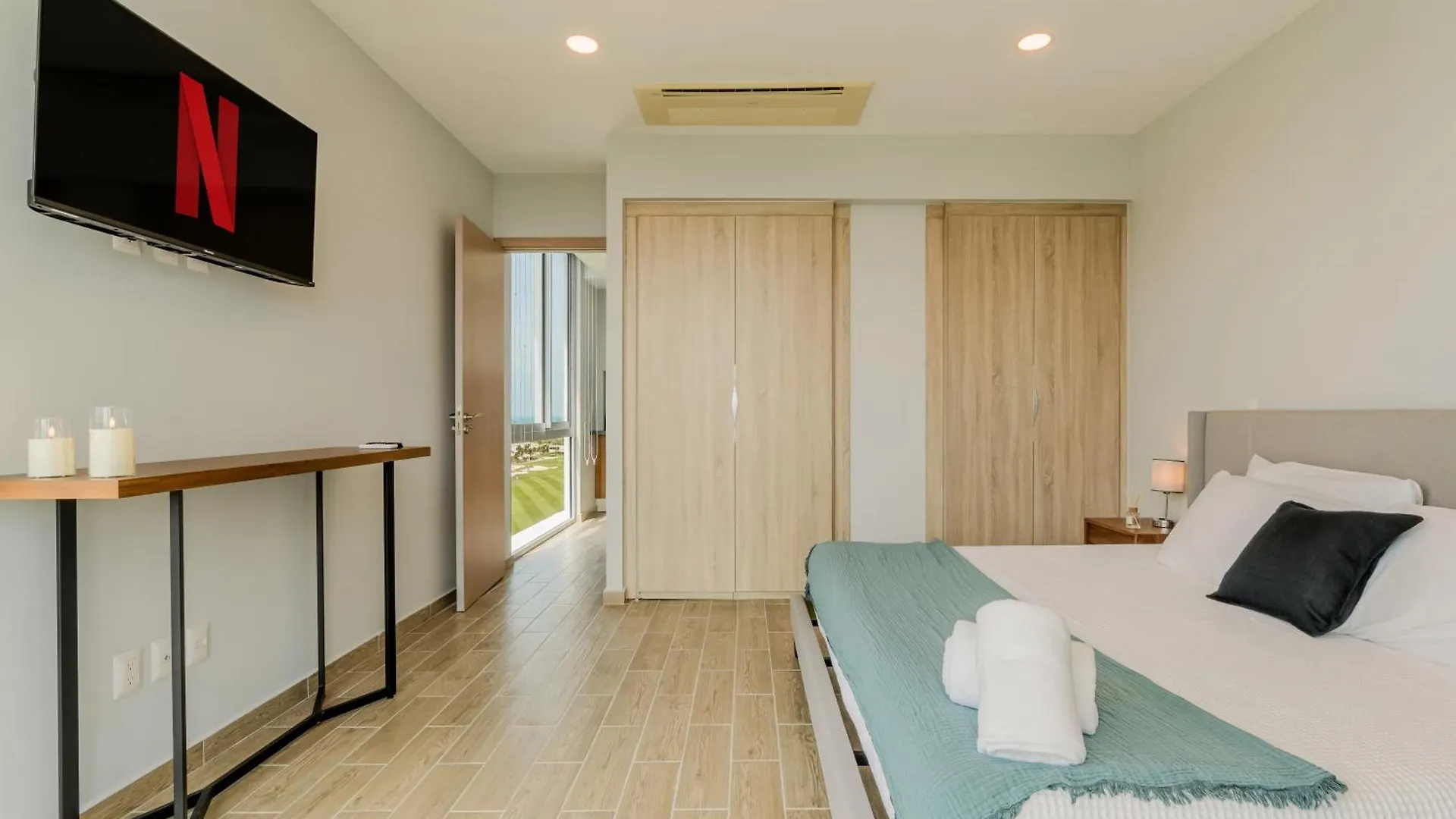Ehden Vacation Suites Puerto Cancun Apartment