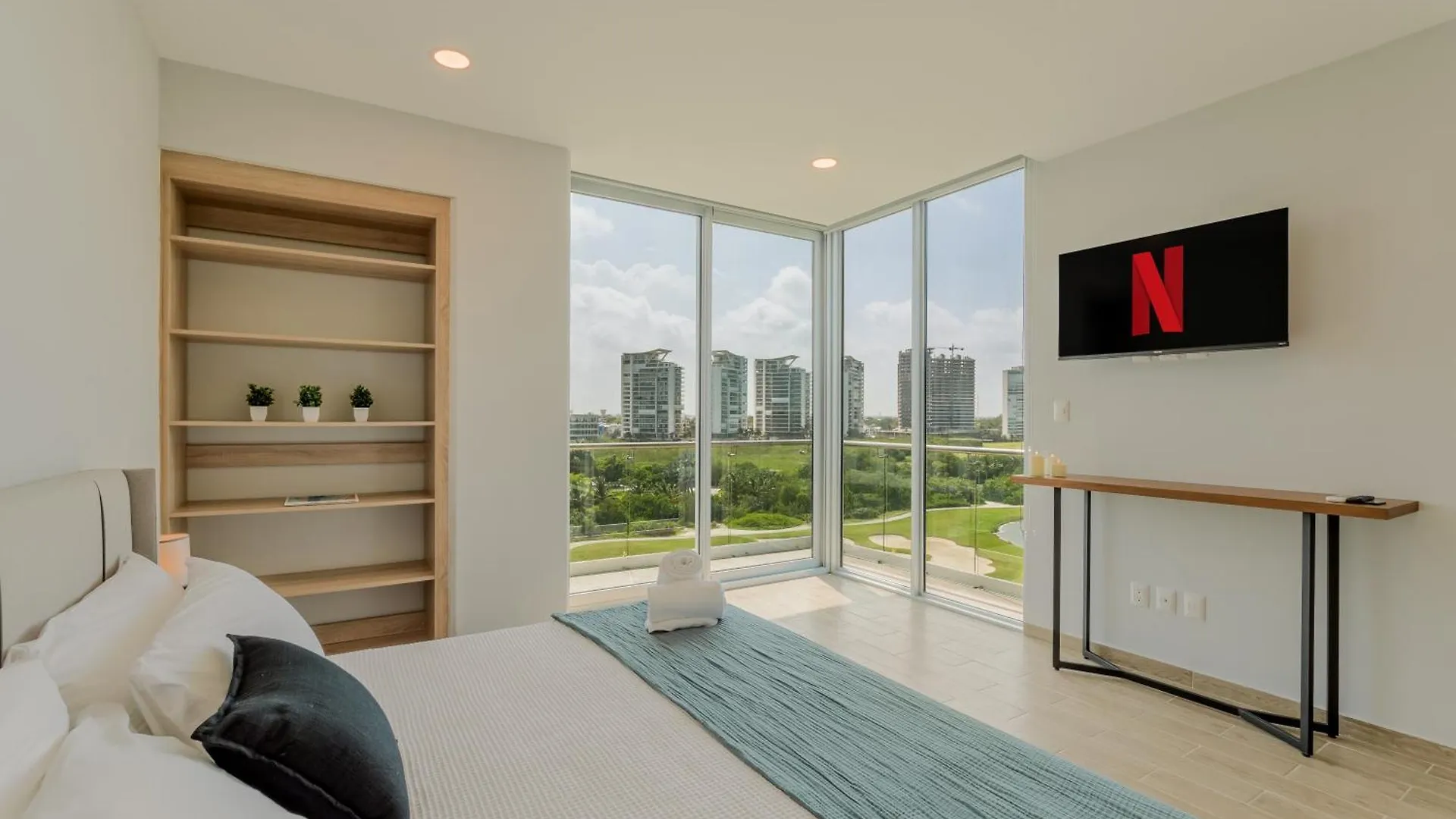 Ehden Vacation Suites Puerto Cancun